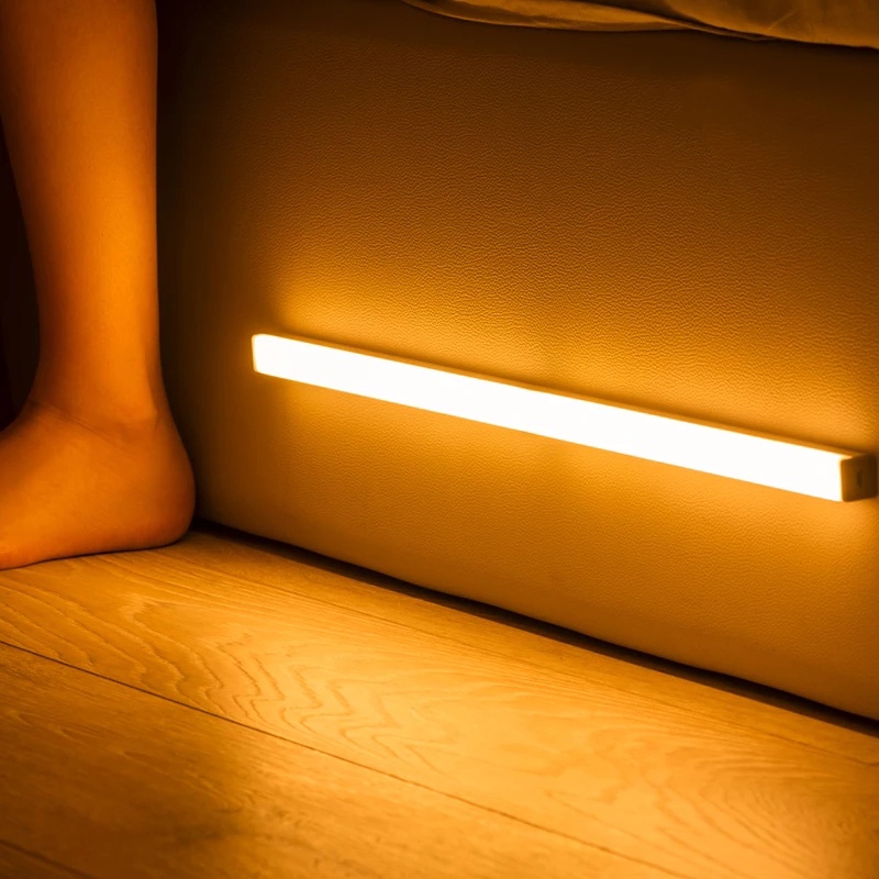 Đèn LED 20 30 40 50cm Cảm Biến Chuyển Động Không Dây Sạc USB Gắn Tủ Bếp