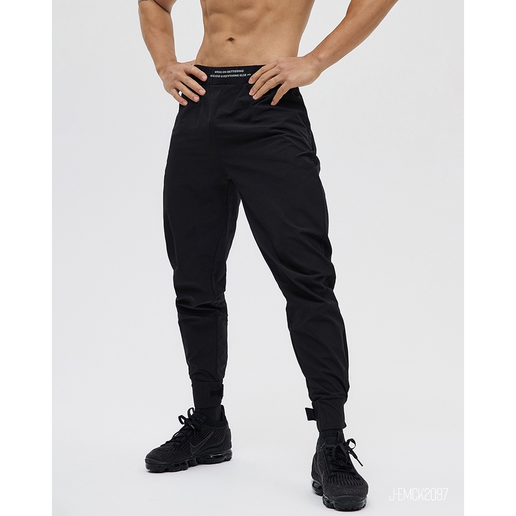 Quần thể thao OMG SPORTSWEAR VIETNAM - EMCK2097