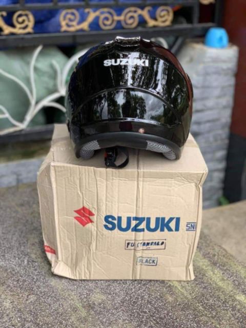 Nón bảo hiểm Suzuki hàng quà tặng