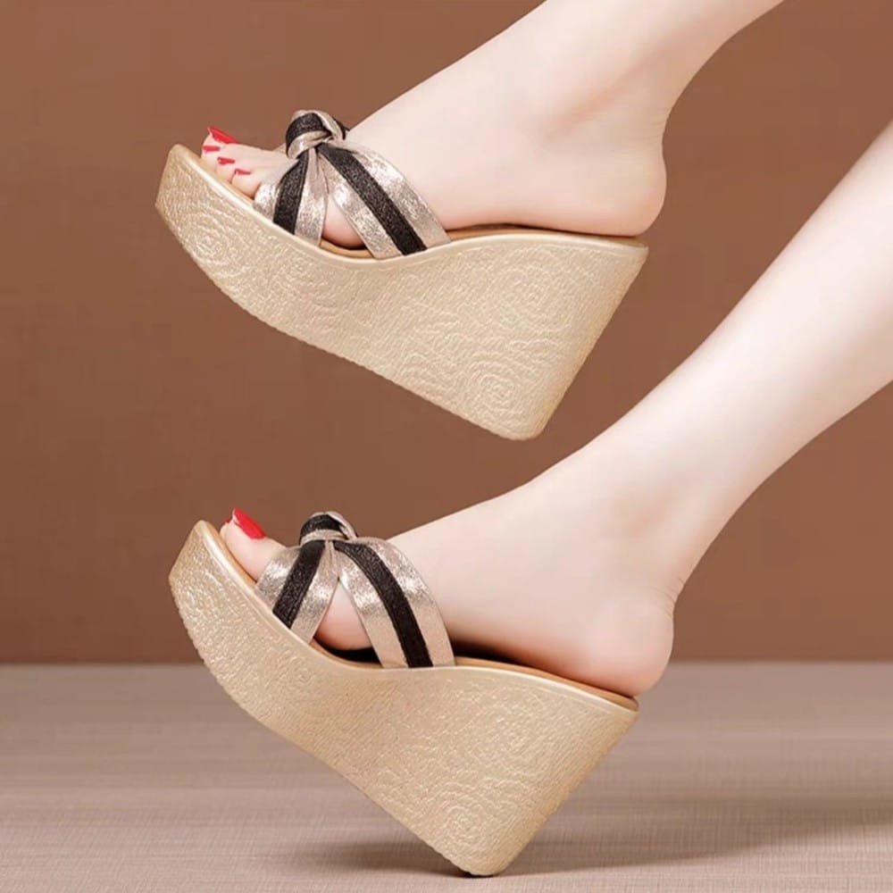 DÉP XUỒNG QUAI CHÉO PHỐI SỌC ĐEN