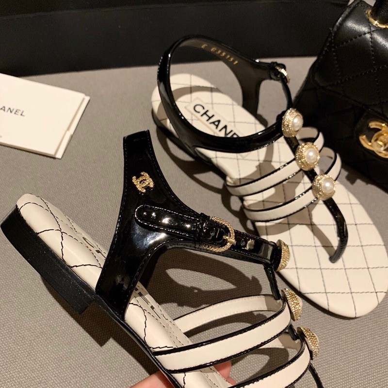 Dép xỏ ngón dây quai đính ngọc đế lót lớp da êm chân 𝘾𝙝𝙖𝙣𝙚𝙡 CN 𝘾𝙝𝙖𝙣𝙚𝙡