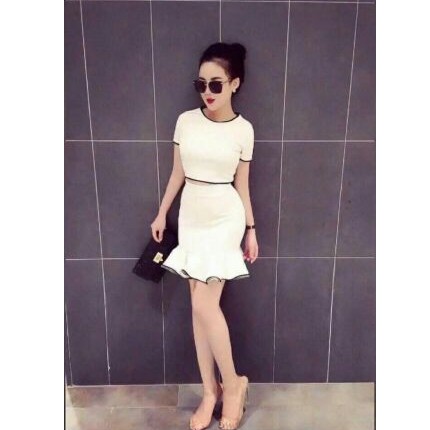 Set Áo Croptop + Chân Váy Siêu đẹp