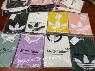 Áo phông adidas