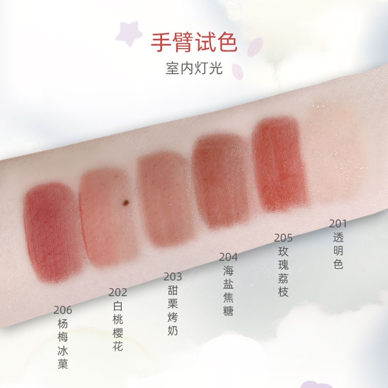 Son dưỡng có màu TOORUNE Cloud Bear Light Embellish Lip Balm dưỡng môi căng mọng, mềm mại, đem lại một đôi môi hồng hào