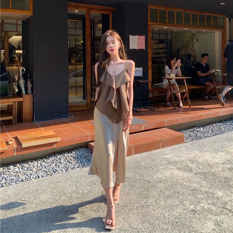 Set Áo Hai Dây Phối Bèo Nhún Và Chân Váy Xẻ Tà Thời Trang Mùa Hè Mới Cho Nữ