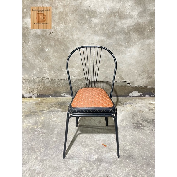 Ghế decor khung sắt bọc đệm cao cấp