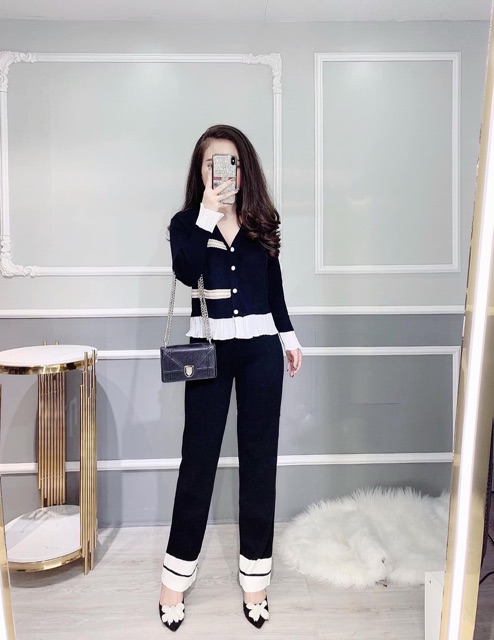 Set len chân voan bèo