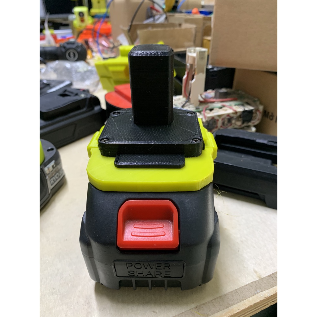 Đế chuyển pin Makita dùng cho máy Ryobi 18V