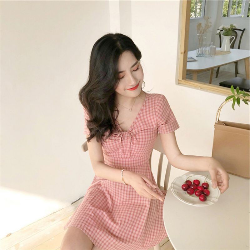 Váy đầm xoè kẻ rút dây ngực eo thắt dây Quảng Châu