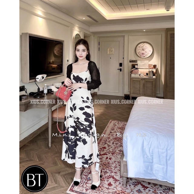 Sét váy màu hoa kem kem nhẹ nhàng H Đen đang Maxi cùng áo Cardigan đen hot 2022 đi biển, đi chơi, đi dạo phố
