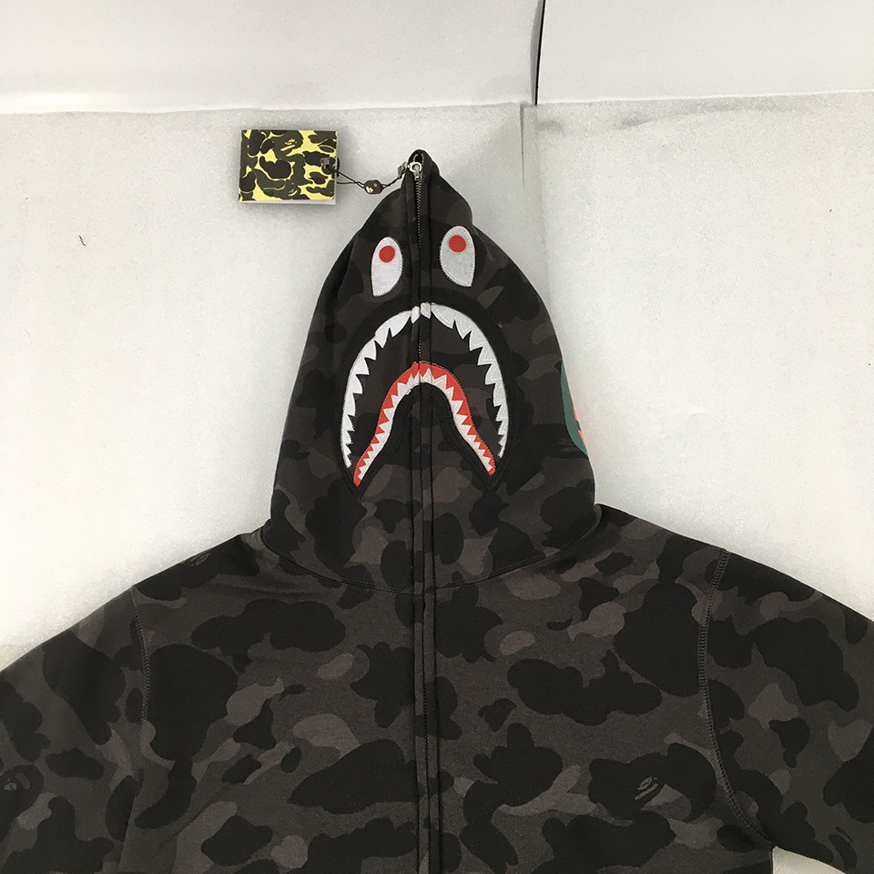 Áo Jacket Bape Shark 08