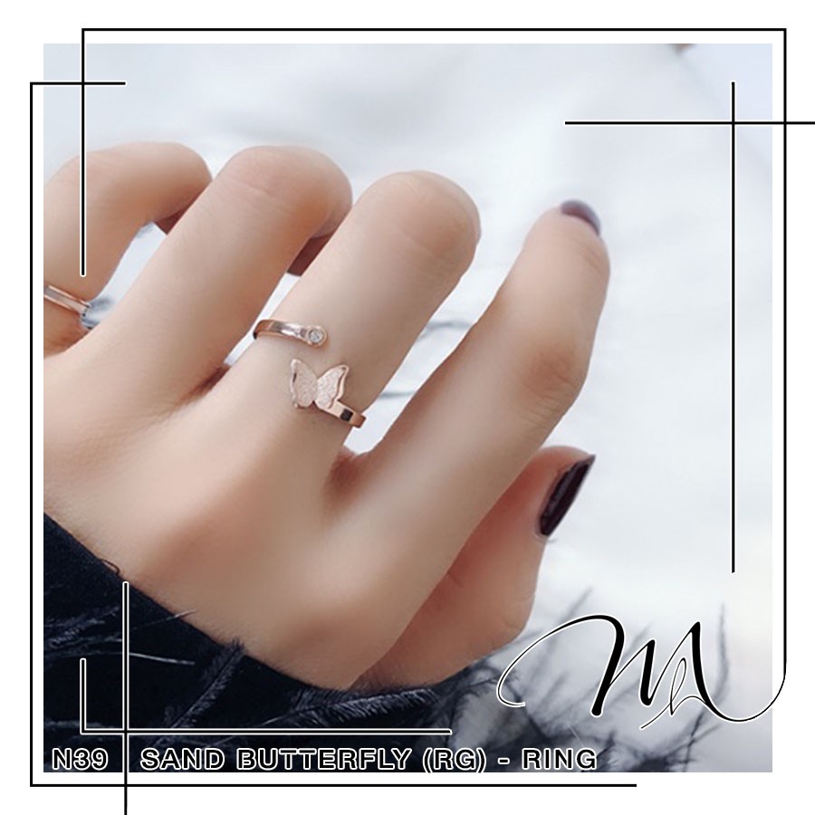 Nhẫn nữ Titan không gỉ freesize cánh bướm kim tuyến lấp lánh - Măng's House N39