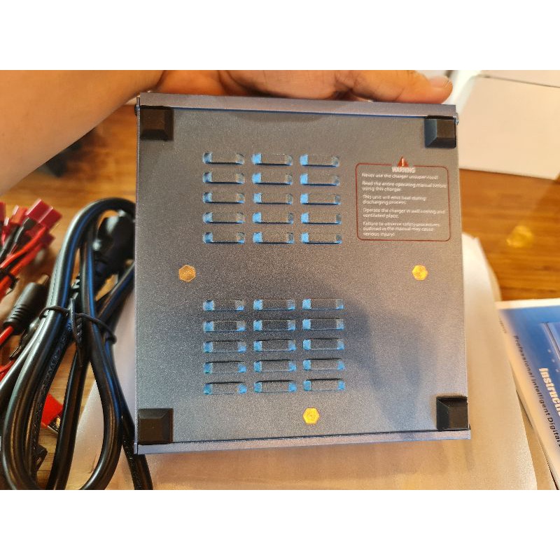 Bộ Sạc Pin Cân Bằng 2S- 6S -  Nicd /Pb /Lipo/ LiIon/ Life NiMh  -) Imax B6Ac Màn Hình Lcd Kỹ thuật số.