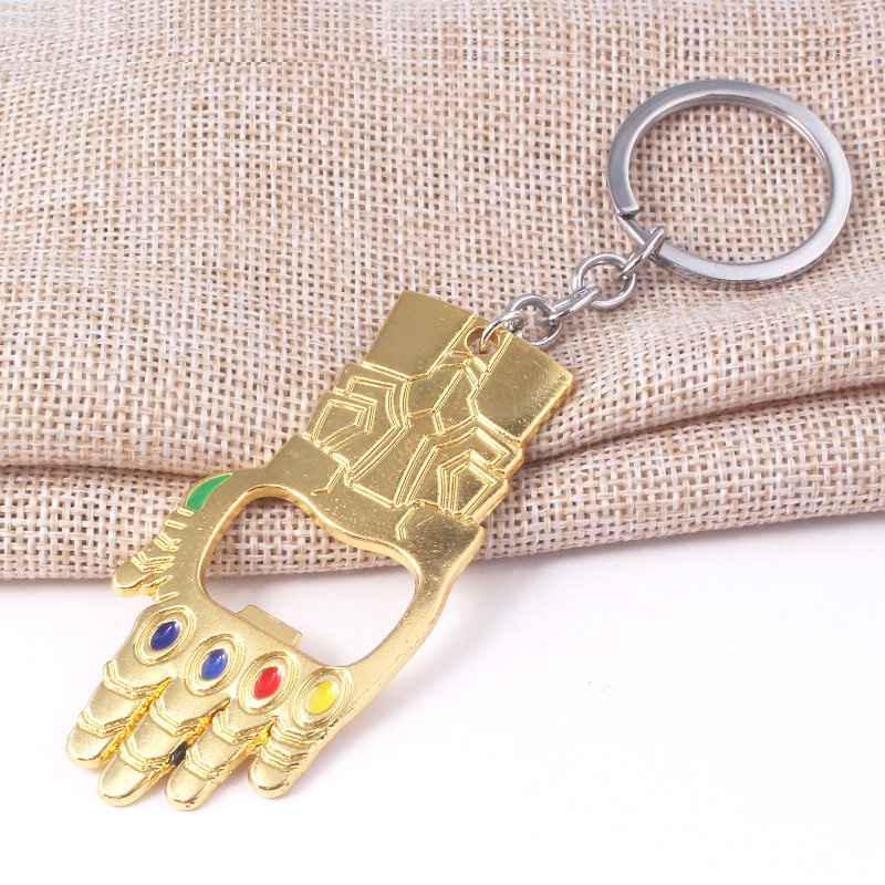 Móc khóa kim loại hình găng tay vô cực trong phim Avengers4