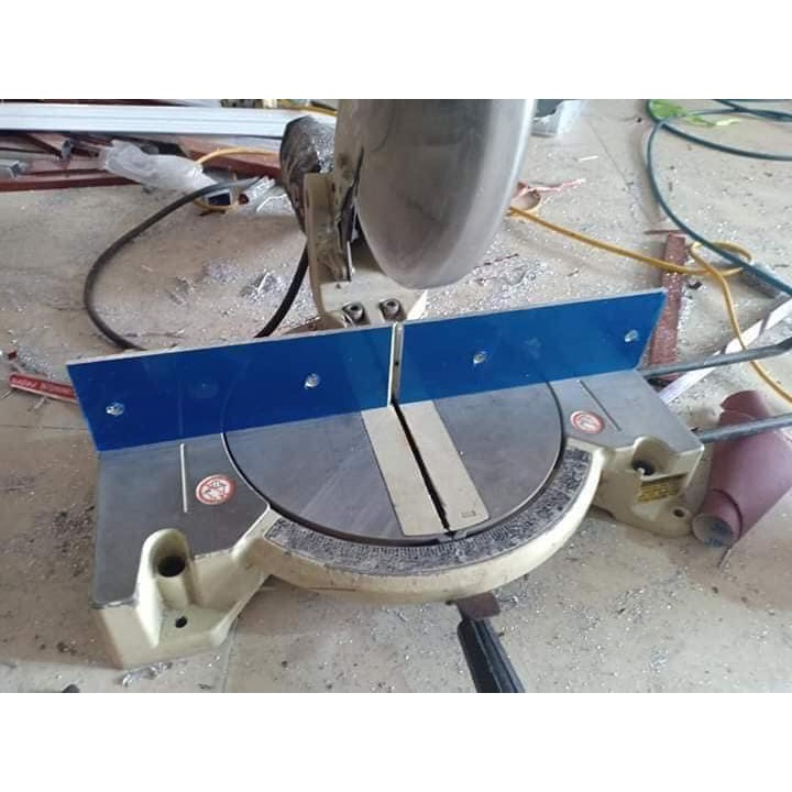 Ốp chống văng - lót bàn cho máy cắt máy makita 1030,1040