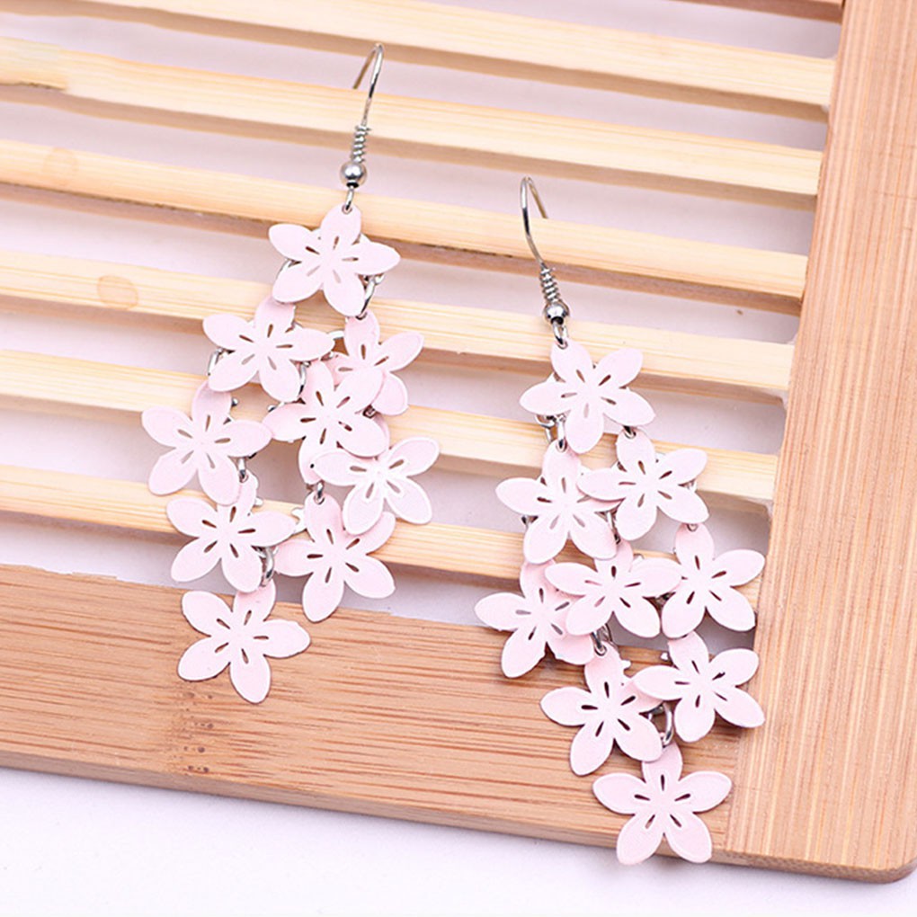 Khuyên tai dáng dài thiết kế hoa nhỏ cực duyên dáng