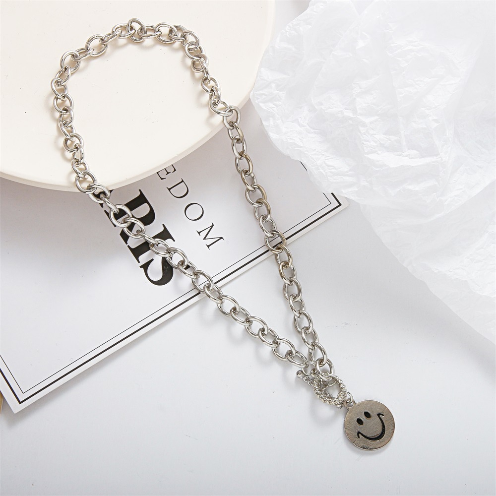 Vòng cổ mặt hình mặt cười phong cách hip hop độc đáo cho nữ