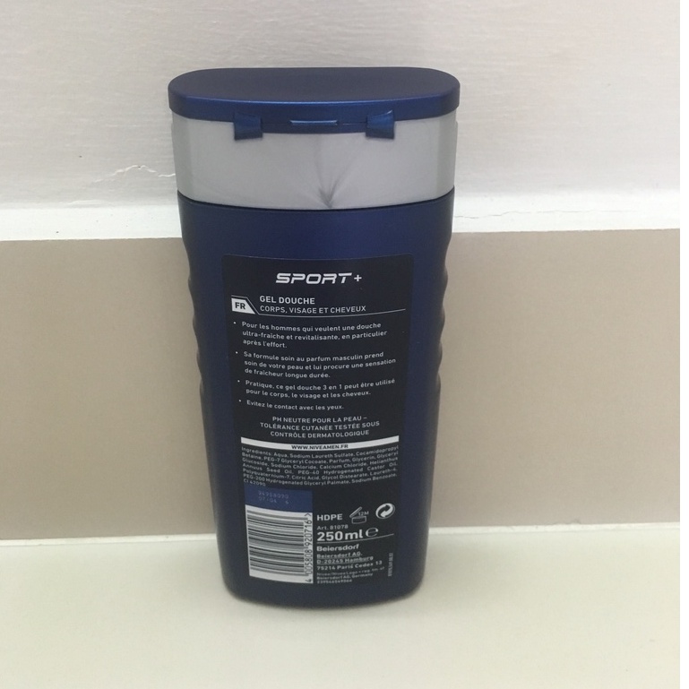 Sữa tắm gội dành cho nam NIVEA Men 250ml
