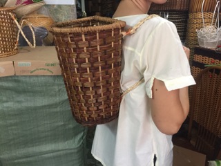 Gùi tre