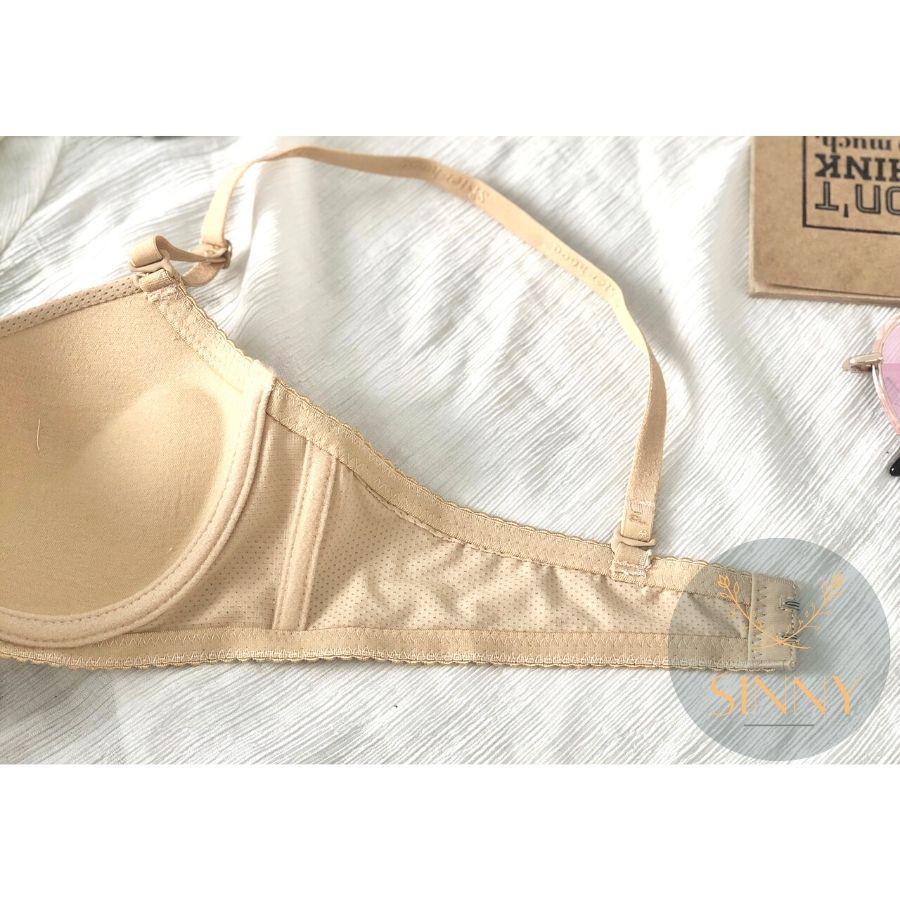 Áo ngực Thái Lan Sisterhood, áo lót thông hơi đệm mỏng vừa, nâng đẩy ngực mã 915, SINNY