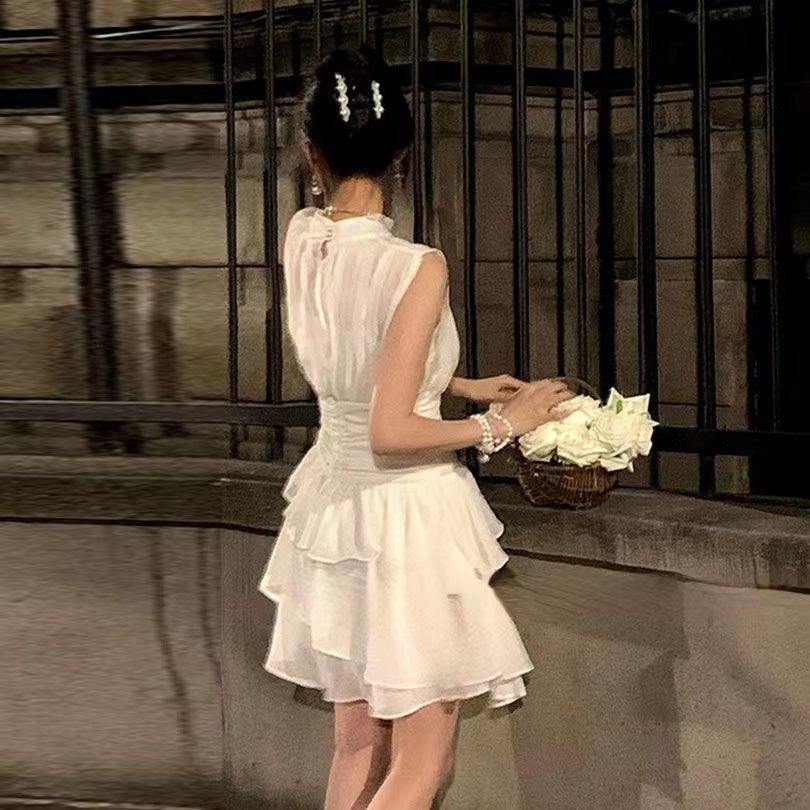 Sleeveless irregular white dress women's dress 2022 summer new first love department stand collar design sense minority skirt