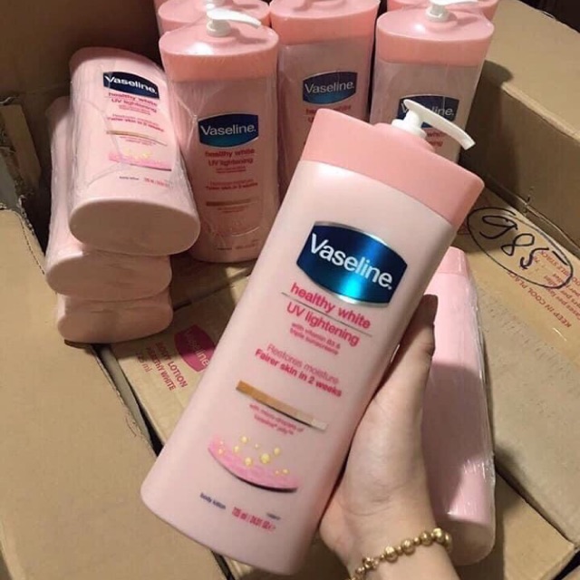 Dưỡng thể Vaseline Mỹ 725ml