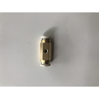 Đế ngang béc phun sương 8mm