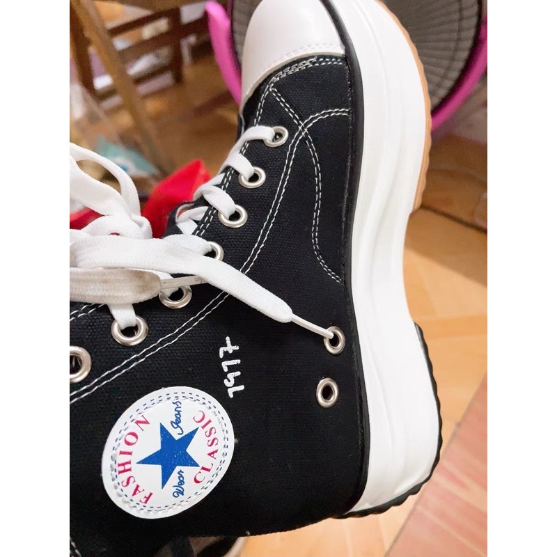 Sneaker siêu HOT💕