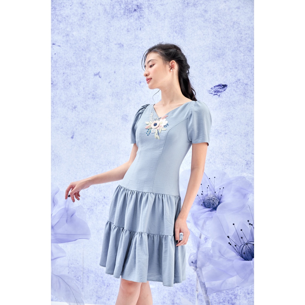 OLV - Đầm Embroidered Dress in Stone