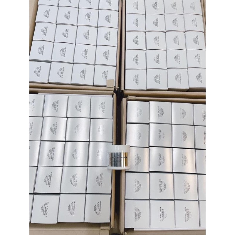 Mặt Nạ Bùn Khoáng Jee ara Charcoal Mud 220ml