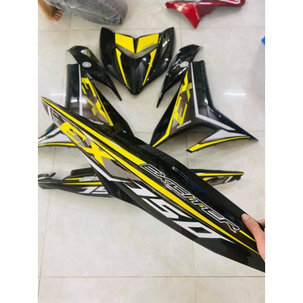 Tem rời exciter 150 đen phối vàng, tặng kèm set logo, tem 3 lớp không bay màu