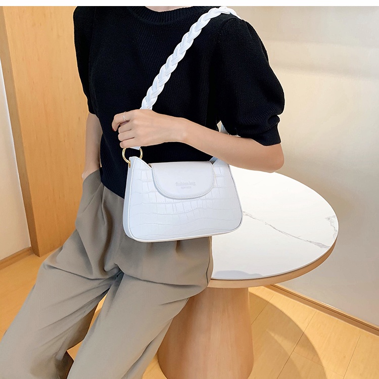 Túi Xách Nữ - Túi Đeo Chéo Fashion Bag Phù Hợp Đi Dự Tiệc/Du lịch | Phong Cách Trẻ Trung Sang Trọng | TXM03