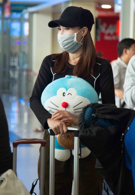 Gấu bông gối mền- Gấu Mền 3in1 Doraemon loại 1