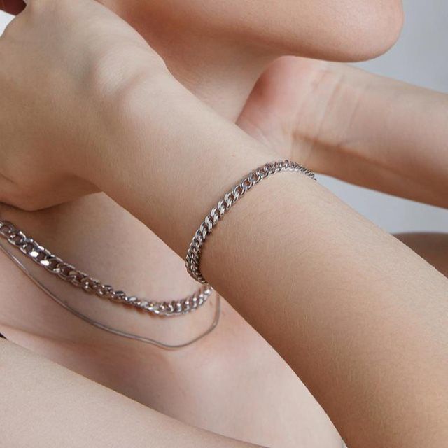 Vòng tay dây xích BROO bản nhỏ phong cách basic cho nam nữ, vòng tay thép titan Hàn Quốc