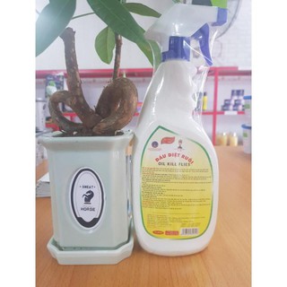 Dầu diệt ruồi siêu tốc vệ sinh chỗ ở và chuồng trại ngăn ngựa vi khuẩn độc hại xâm nhập môi trường sống