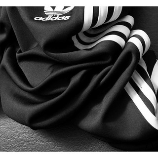 quần jogger Adidas