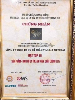 Xịt tóc tinh chất bưởi ViJully