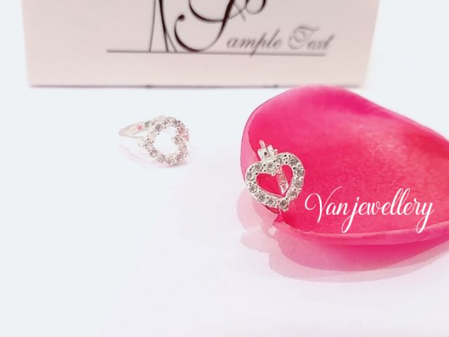 Bông tai bạc bông cài trái tim gắn đá trắng nhỏ Van Jewelry 10700