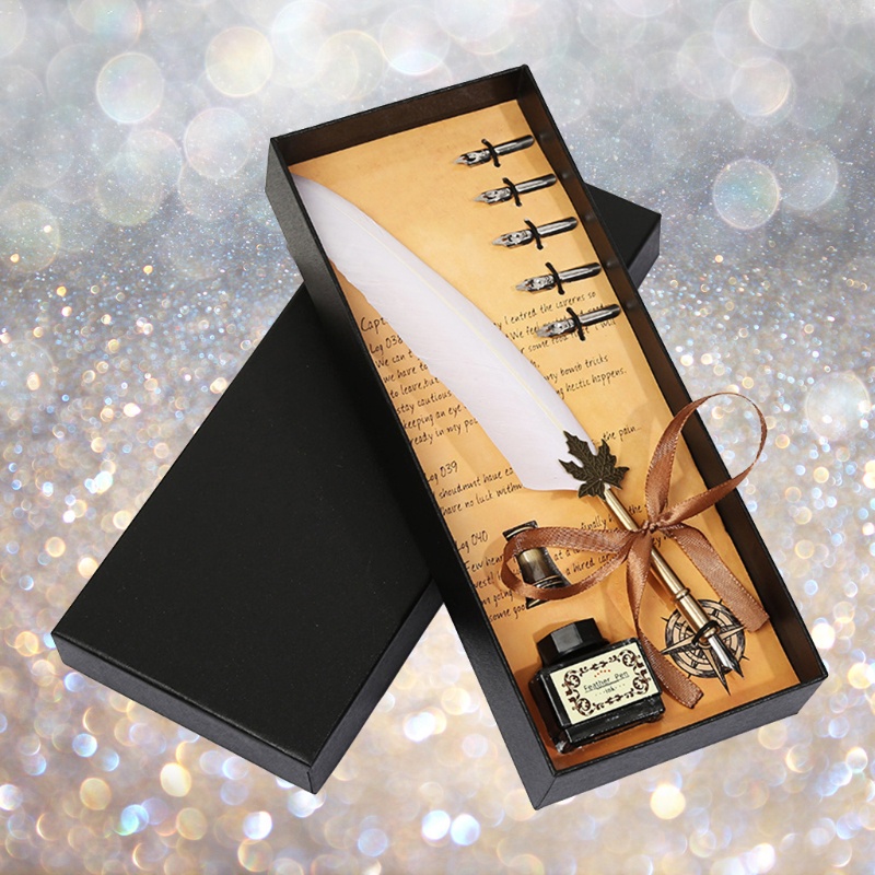 Lọ Đựng Bút Mực Bán Trong Hộp Lưu Trữ