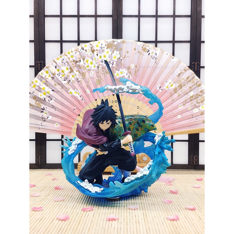 Mô hình Thủy Trụ Tomioka Giyuu trong Diệt Quỷ Kimetsu No Yaiba