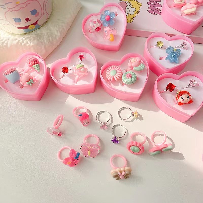Set Nhẫn Nhựa Hoạ Tiết Hoạt Hình Dễ Thương Cho Bé Gái