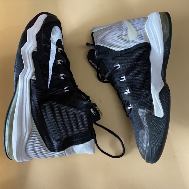 Giày chính hãng đã qua sử dụng