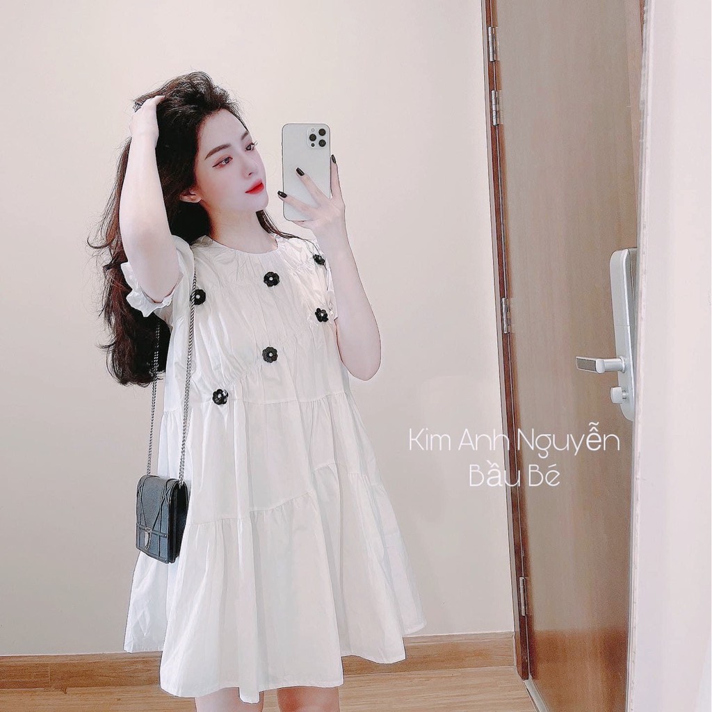 VÁY THÔ TRẮNG GẮN HOA CHUN CÁCH ĐIỆU 3 TẦNG