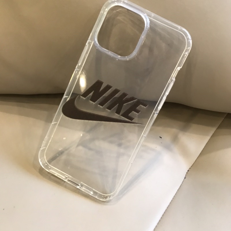 Sỉ ốp lưng iphone nike giá gốc từ xưởng sản xuất ốp lưng akira