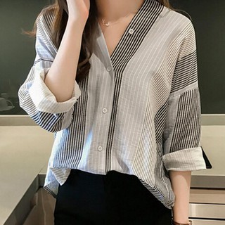 Sơ Mi Nữ Tay Dài Kẻ Sọc Cổ Chữ V