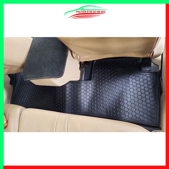 Thảm lót sàn cao su cho xe Suzuki XL7 2019-2023 mẫu chữ trắng hàng chuẩn theo xe chịu lực tốt