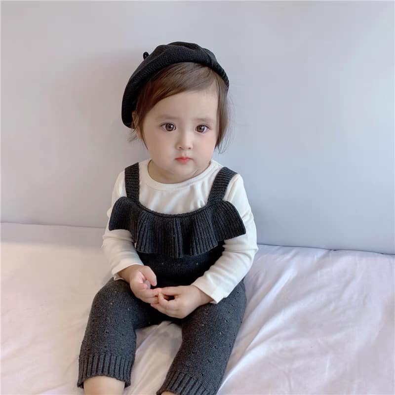 Set quần yếm len kèm áo thun cho bé_