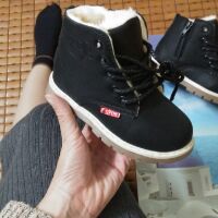 Boot lót lông cho bé trai và bé gái