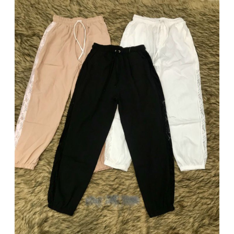 Quần baggy đũi xước viền ren