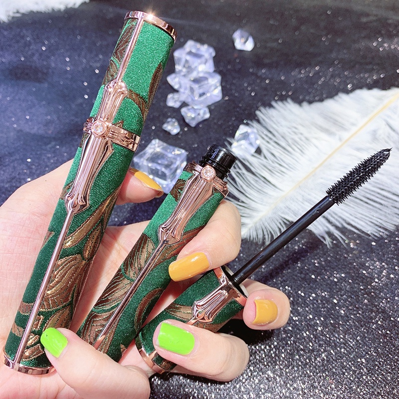 Mascara Hojo Peacock không lem không trôi chính hãng